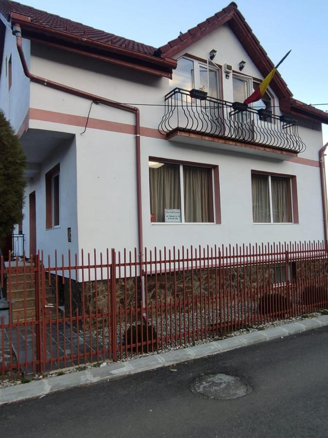 Vila Castelana คาชิวลาตา ภายนอก รูปภาพ